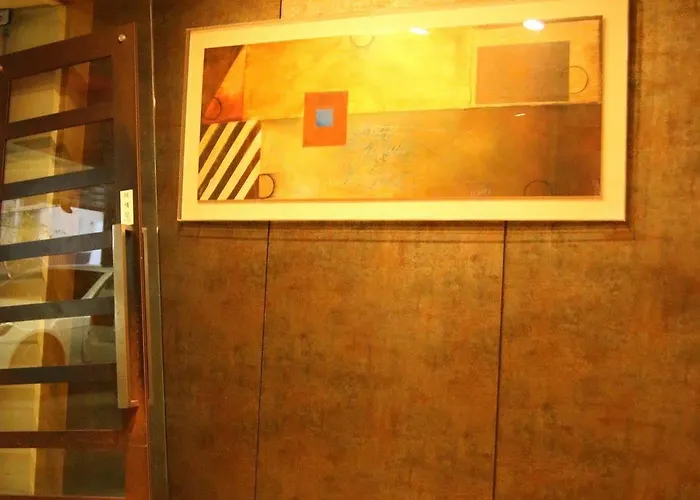 Art Motel 2*